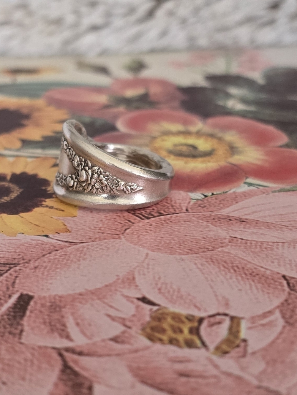 Spoon Ring from An Antique Spoon - Picture 2 of 4